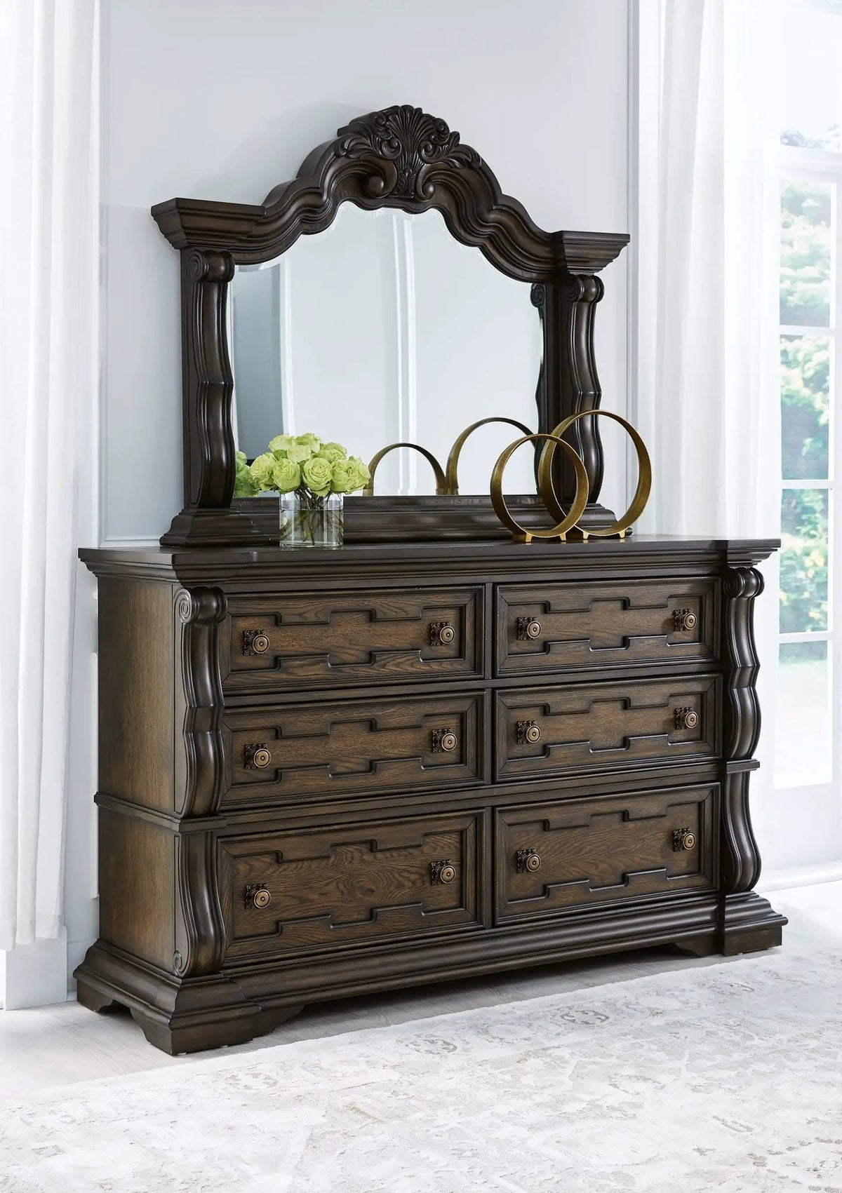 Maylee Upholstered Bedroom Set | 4-Piece | Opulent Traditional Style | Old World Inspired