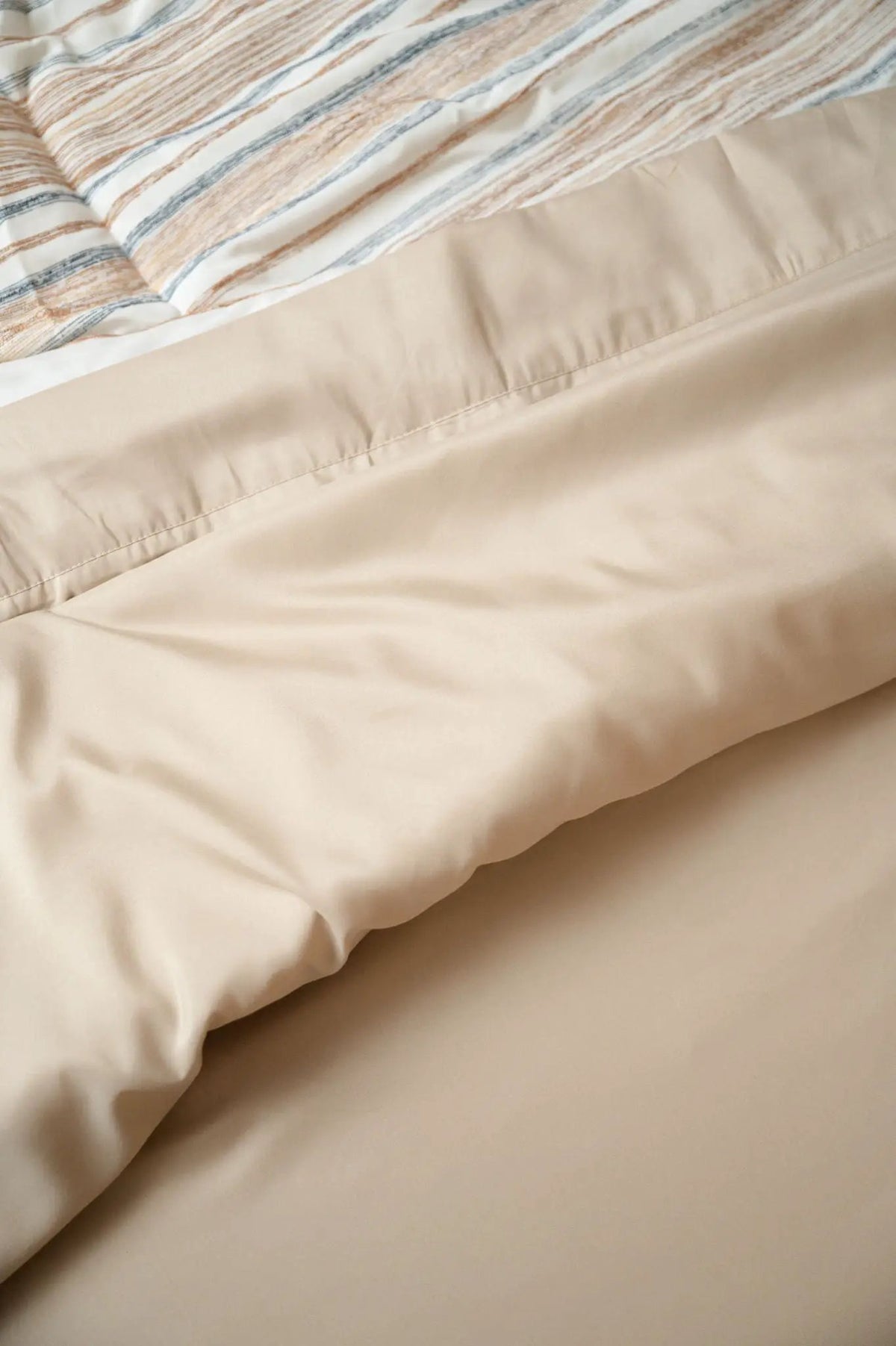 4-Piece Bamboo Sheet Set | Hypoallergenic Flex Head | Thermo-Regulating | Antibacterial