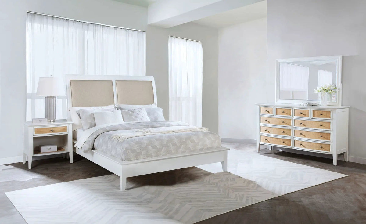 Bexhill 4-piece Eastern King Bedroom Set | 4-Piece Set | Linen & Fabric | White