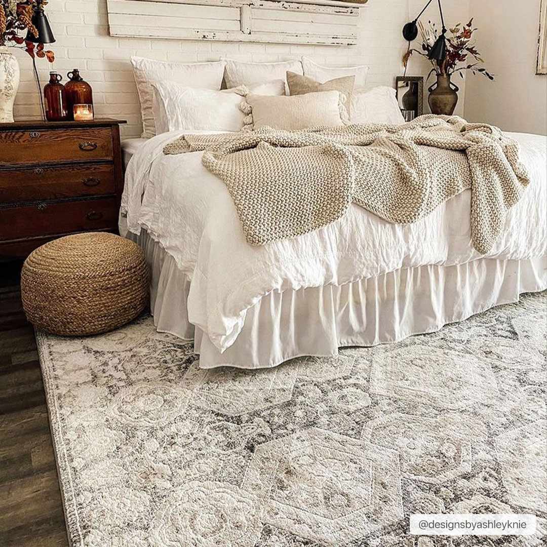 Minoa Area Rug from PriceLows™