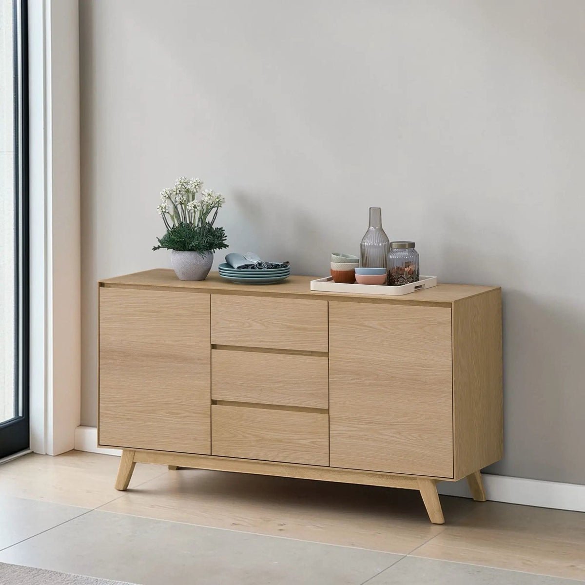 Kasem Server | 18 x 55 x 30 in | Metal | Oak