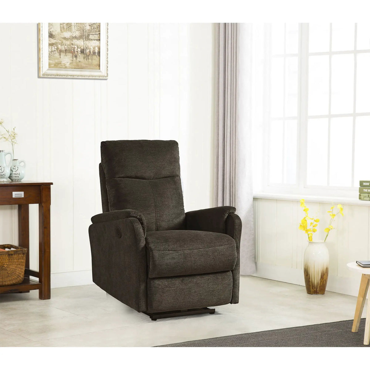 Power Recliner Chair | USB Charge Port | Modern Design | Compact Lightweight Single Chair