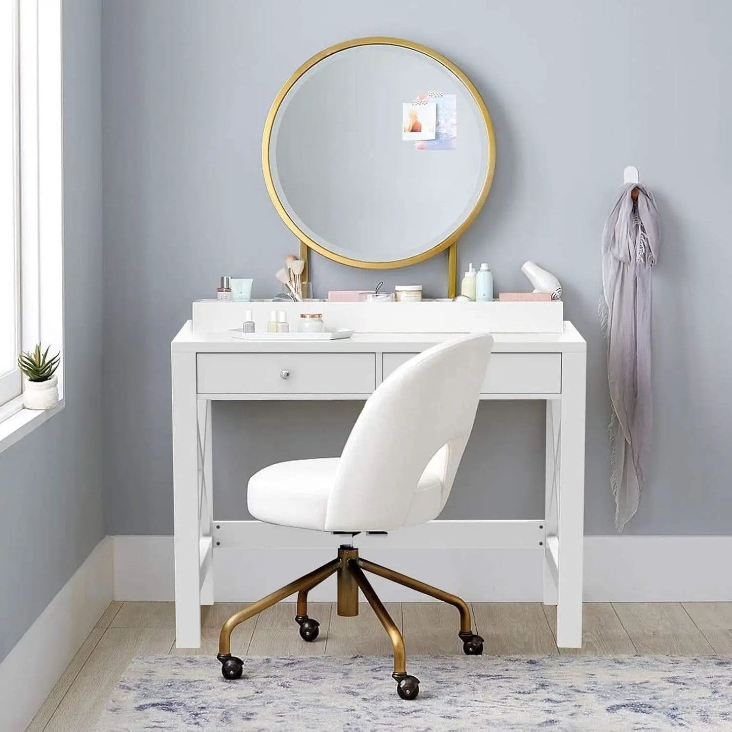 40 Inch White Computer Desk For Home Office Use And Study from PriceLows™