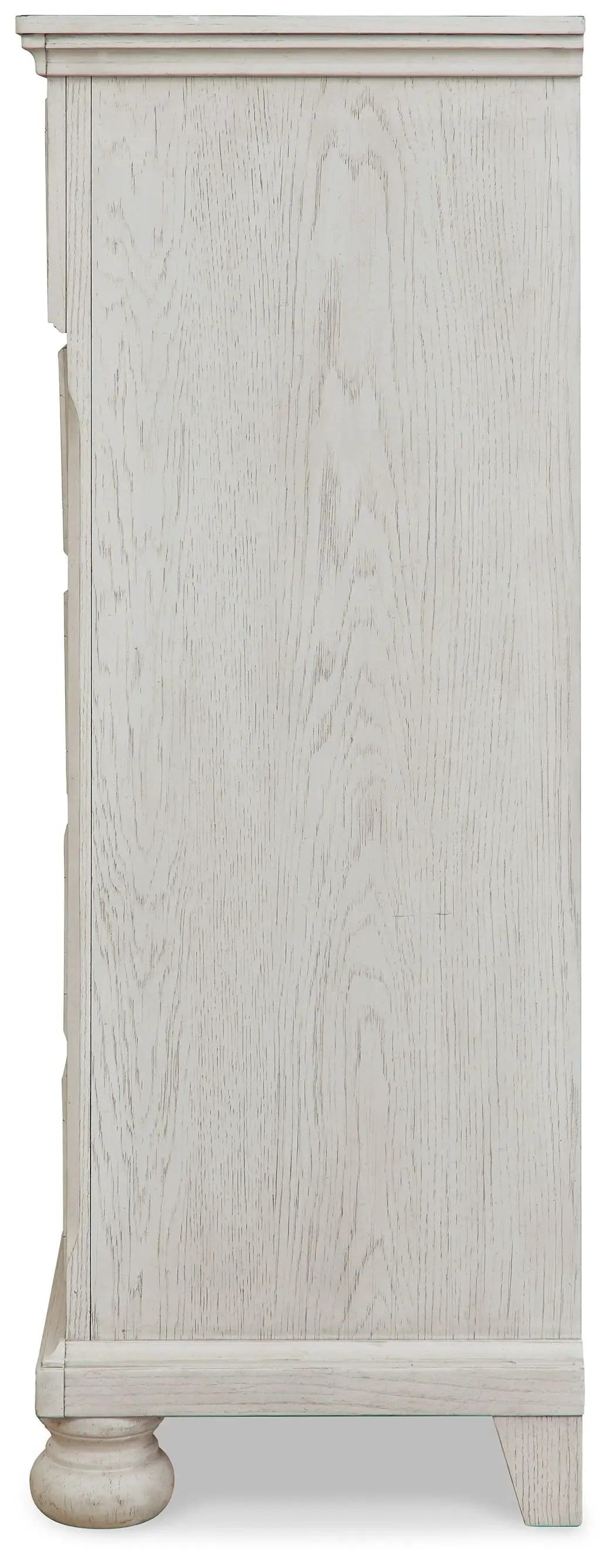 Robbinsdale Five Drawer Chest Youth | 34 x 18 x 47.88 in | Engineered Wood & Oak Veneer | Antique White
