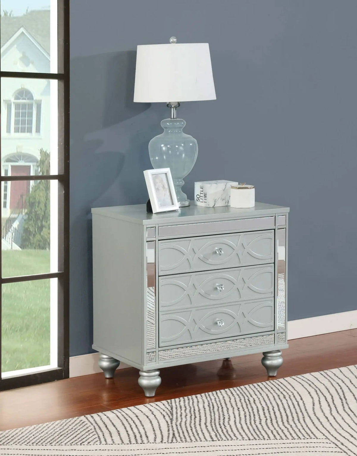 Gunnison 2-drawer Nightstand Silver Metallic | 28 x 18 x 29.25 in | Crystal | Bedroom