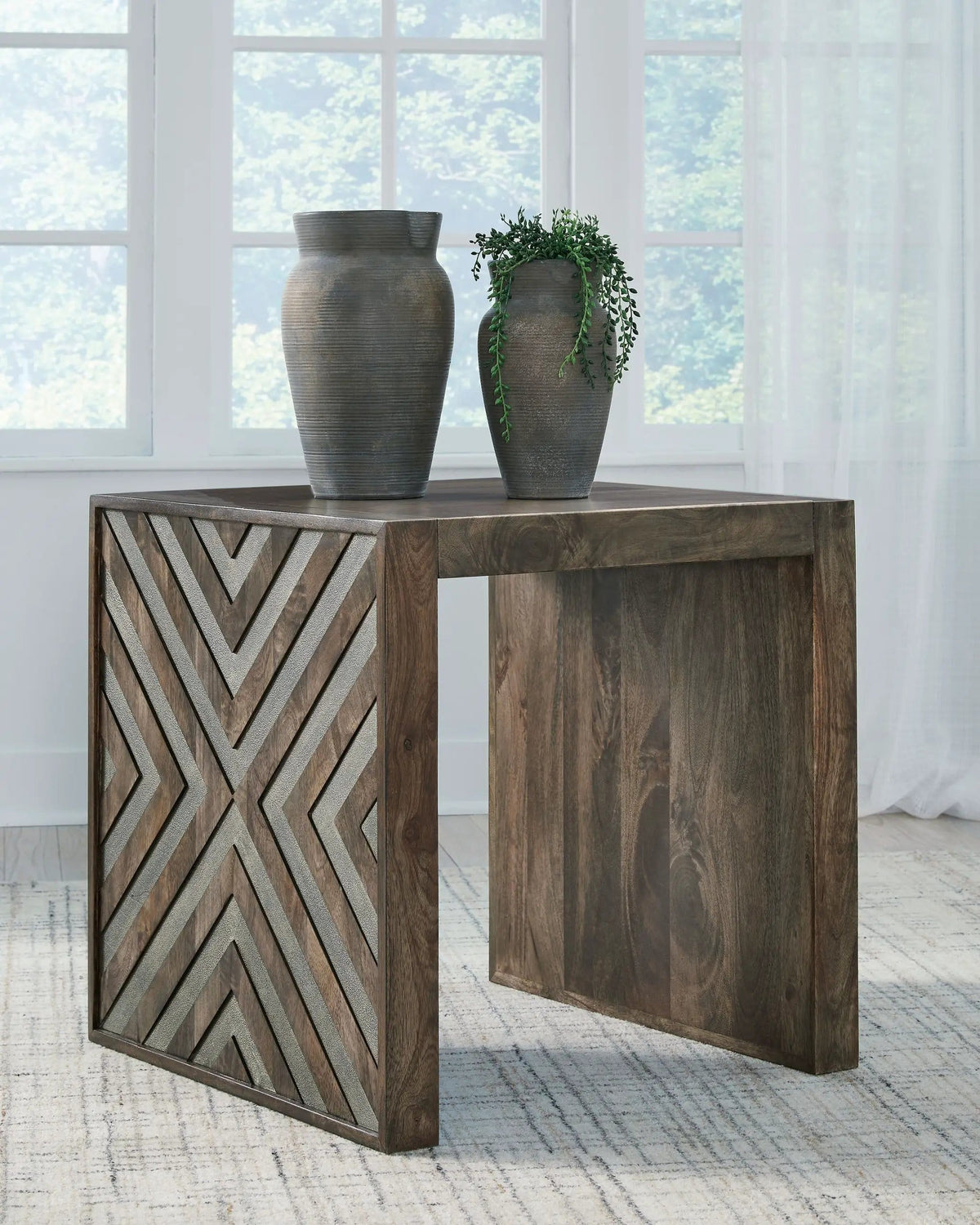 Dreggan Square End Table | 24 x 24 x 24.25 in | Mango Wood | Brown