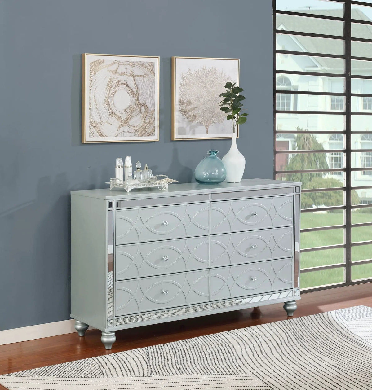 Gunnison 6-drawer Dresser Silver Metallic | 62 x 18 x 38.25 in | Crystal | Bedroom