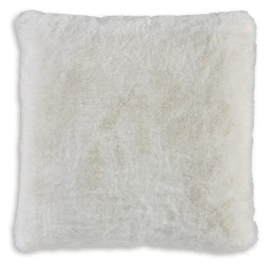 Gariland Faux Fur Throw Pillow | Faux Rabbit Fur | 20 x 20 Inch | Plush Feel