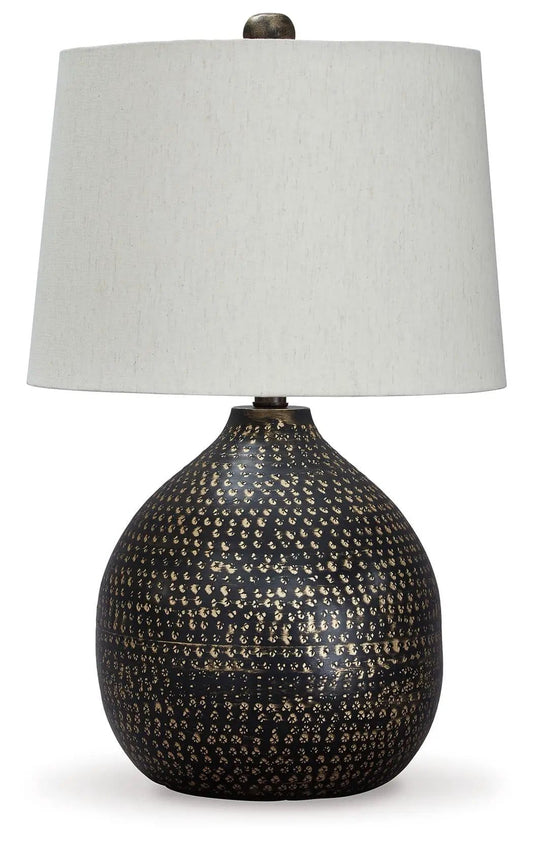 Maire Metal Table Lamp | 15 x 15 x 25 in | Metal | Black / Gold Finish