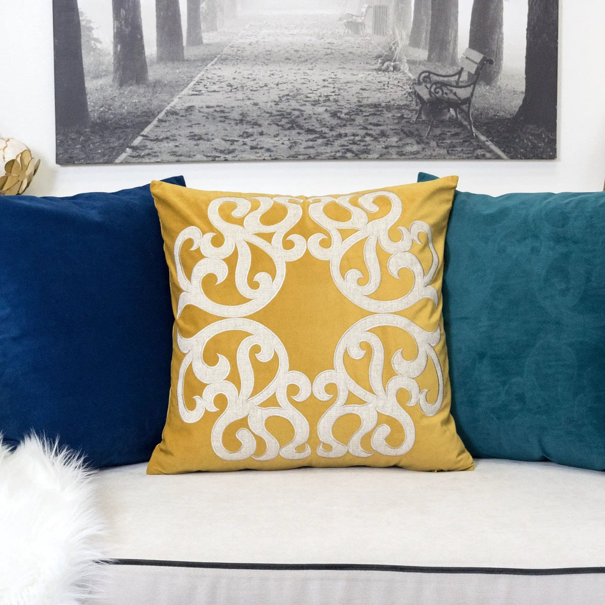 Pillow Cover | Vintage Vine Pattern | Hidden Zipper | Matching Back