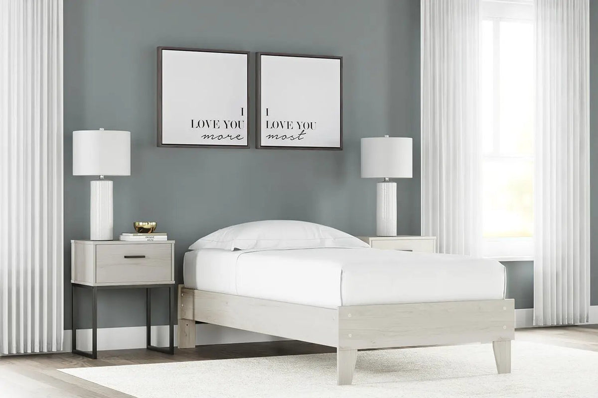 Socalle Platform Bed | Space-Saving Design | Clean-Lined Profile | Contemporary Style