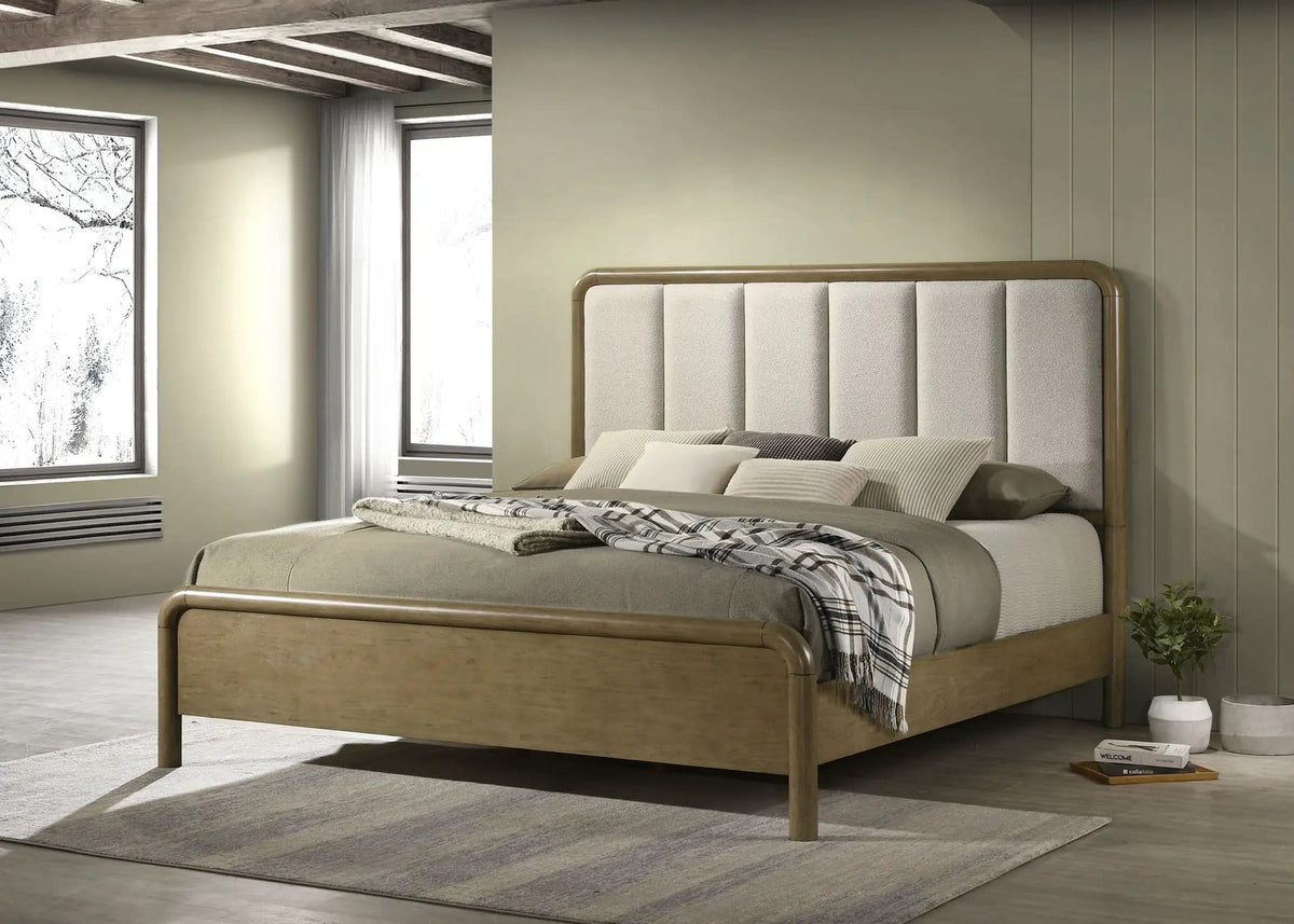 Amsbury 59-inch Upholstered Queen Bed Nutmeg | 64.25 x 86.5 x 58.5 in | Rubberwood & Boucle | Bedroom