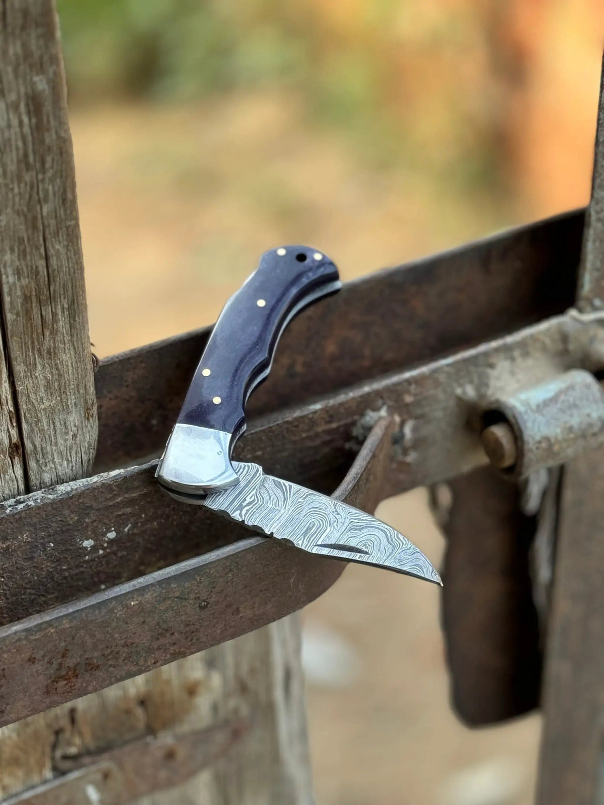 Custom handmade Damascus steel pocket knife | Damascus Steel | Hunting & Survival Knife | Home