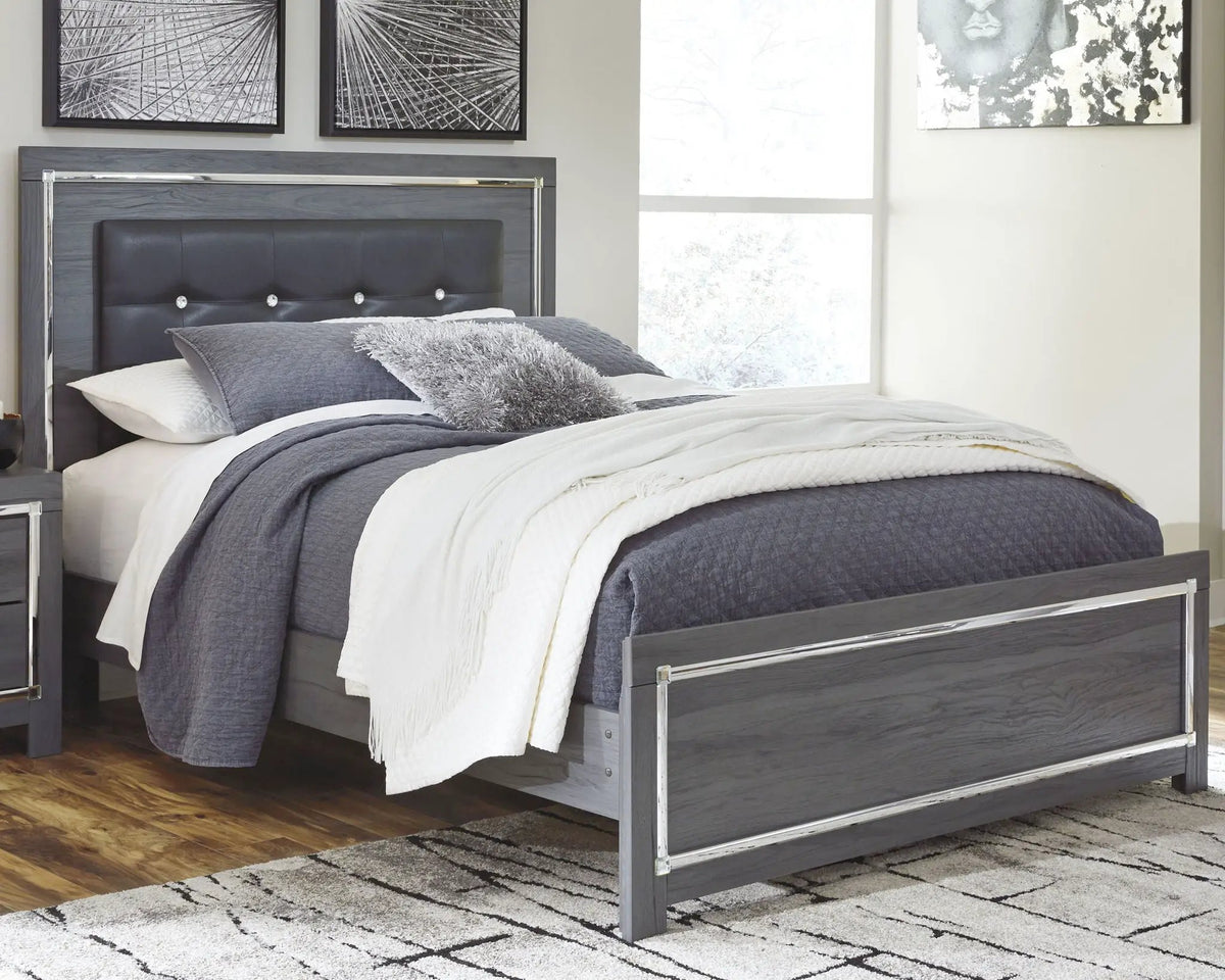 Lodanna Panel Bedroom Set | 4-Piece | Modern Wood-Grain Finish | Faceted Chrome Details