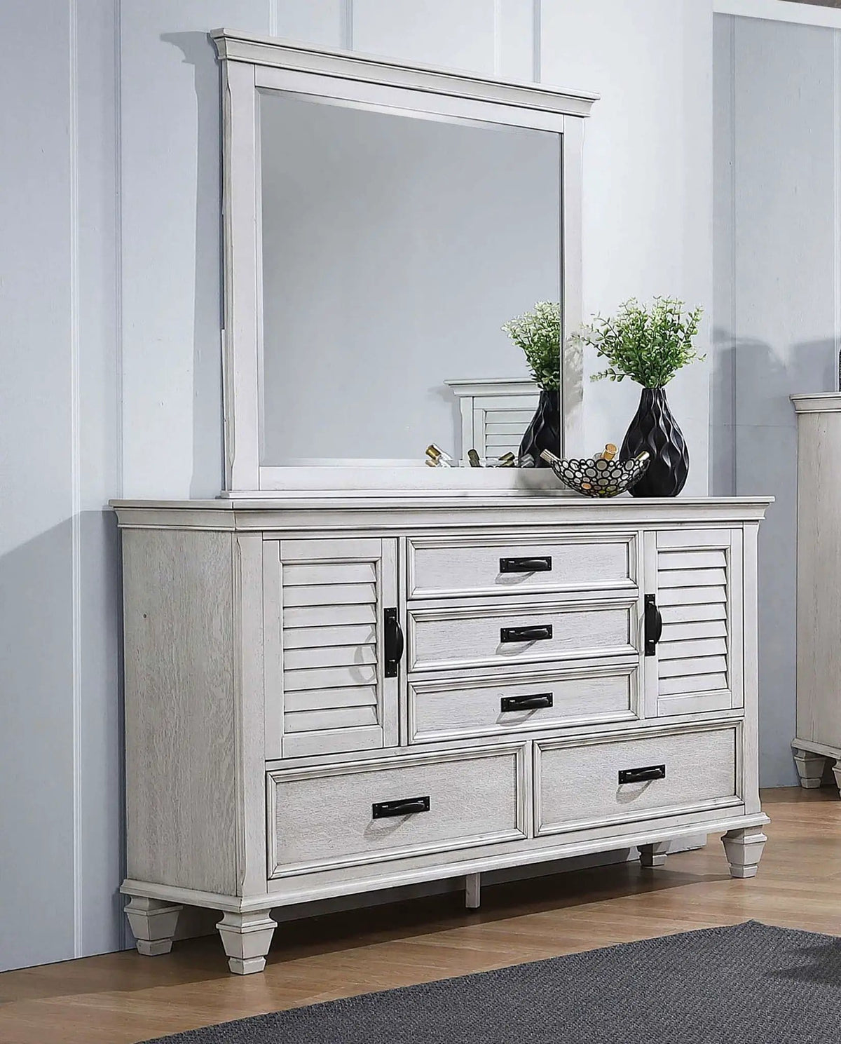 Franco 5-drawer Dresser with Mirror Distressed | 64 x 17.5 x 81.25 in | 5-Drawer | White