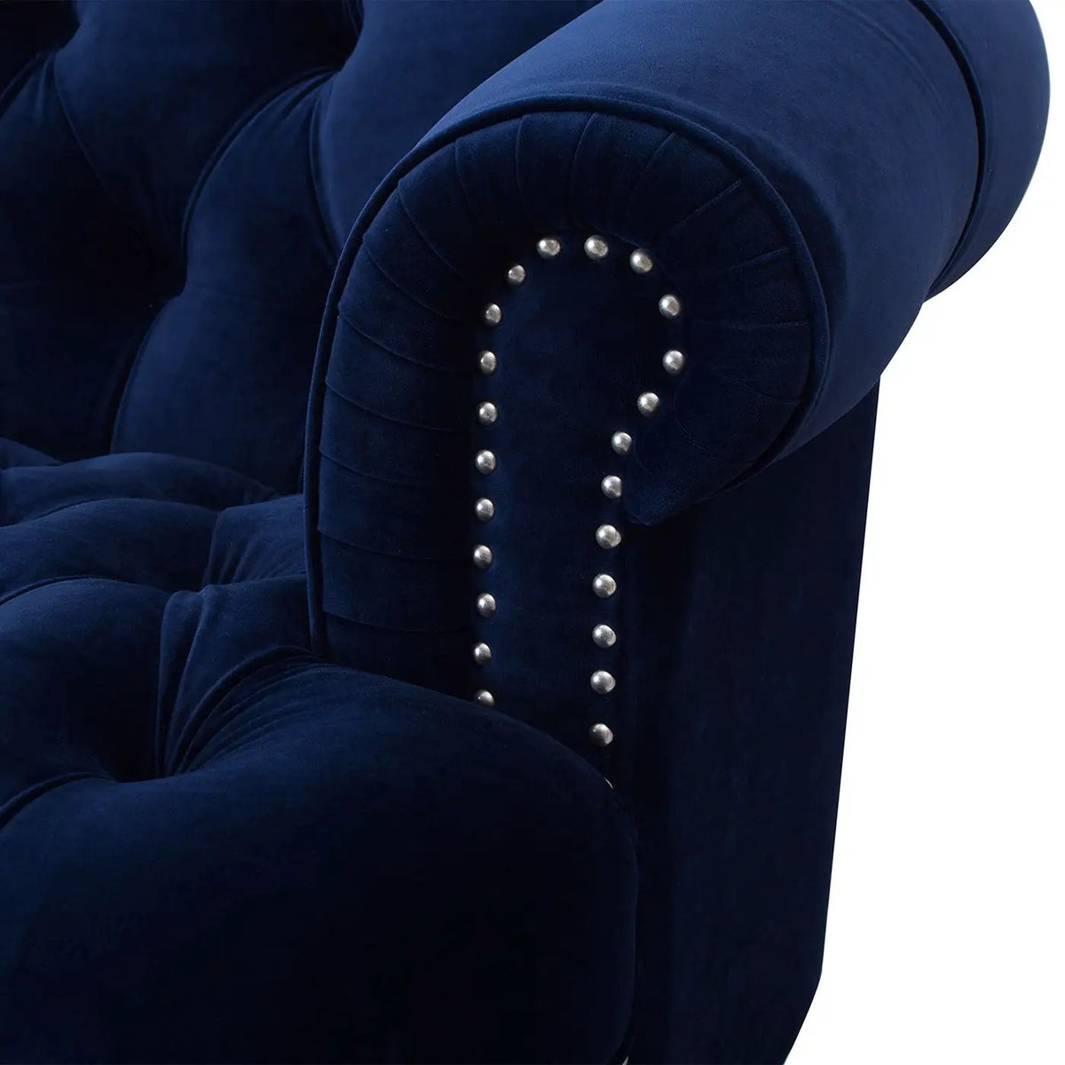 La Rosa Accent Chair | Victorian Tufted Style | Woven Fabric Upholstery | Durable Construction