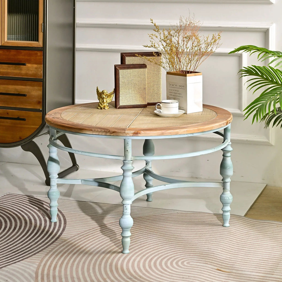 Round Carved Top Coffee Table | 31.5 Inch Diameter | Detachable Metal Legs | Easy Assembly