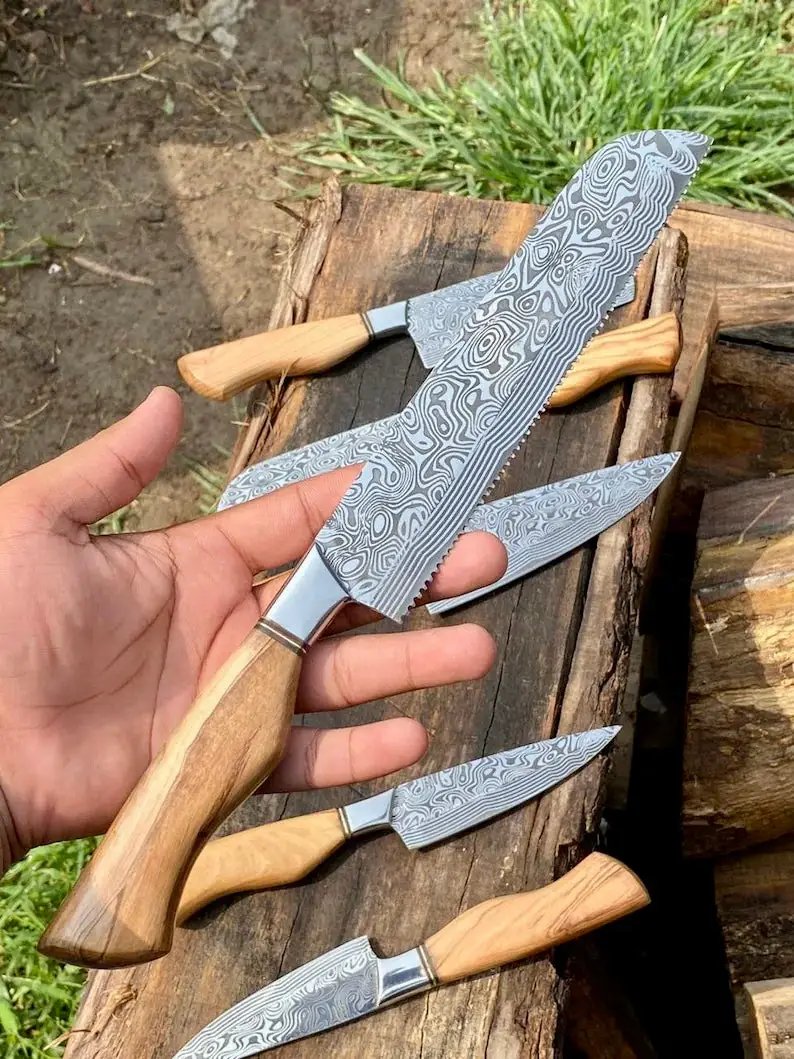 Sharp Kitchen Knife Set – 13" Damascus Steel Blade, Olivewood Handle & Leather Sheath from PriceLows™