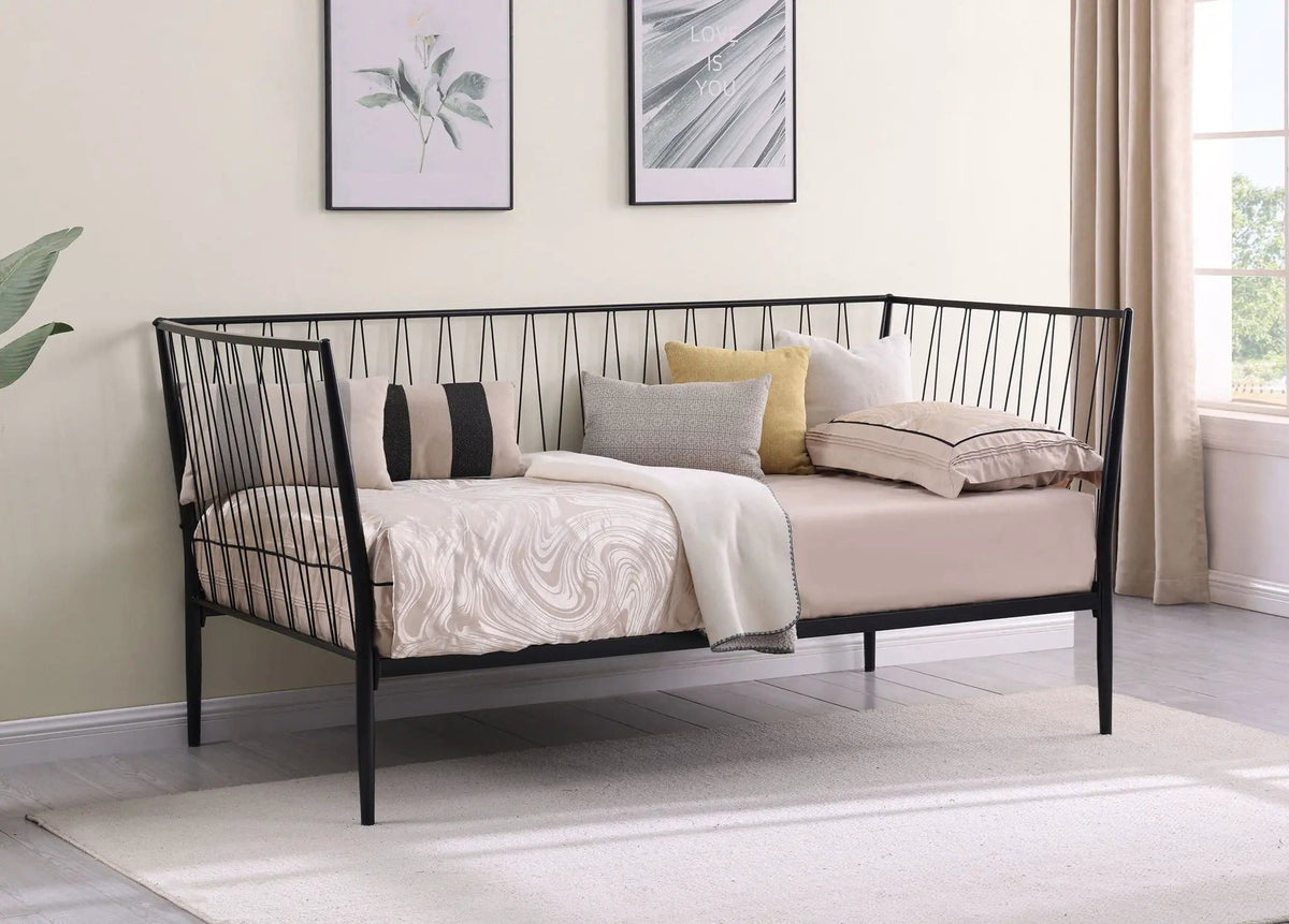 Richland Metal Twin Daybed Bed Frame Matte | 86.25 x 42 x 41.5 in | Metal | Black