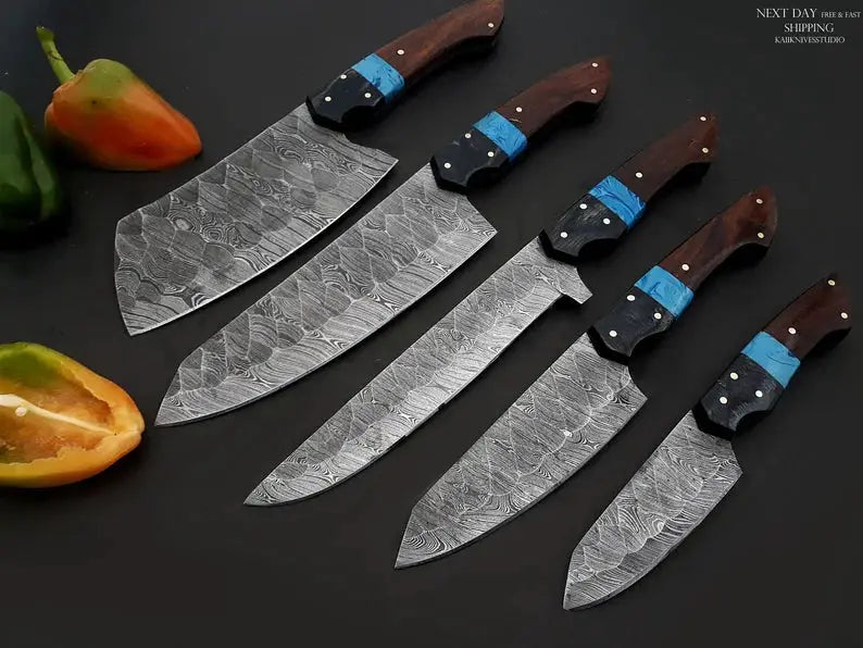 Best Chef Knives Sets – 13" Handmade Damascus Steel Kitchen Knife with Wenge Resin Handle & Leather Sheath from PriceLows™