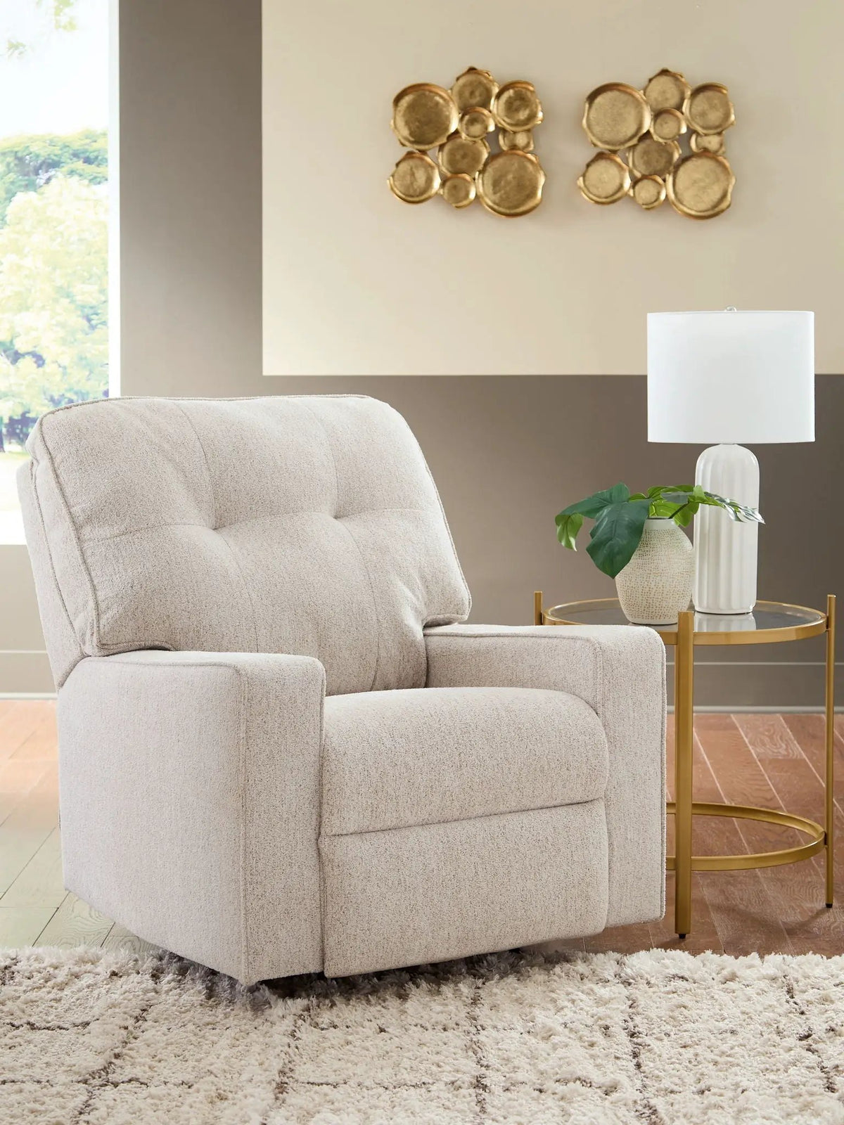Rocker Recliner | Track Arms | Easy Pull Tab | Transitional Style