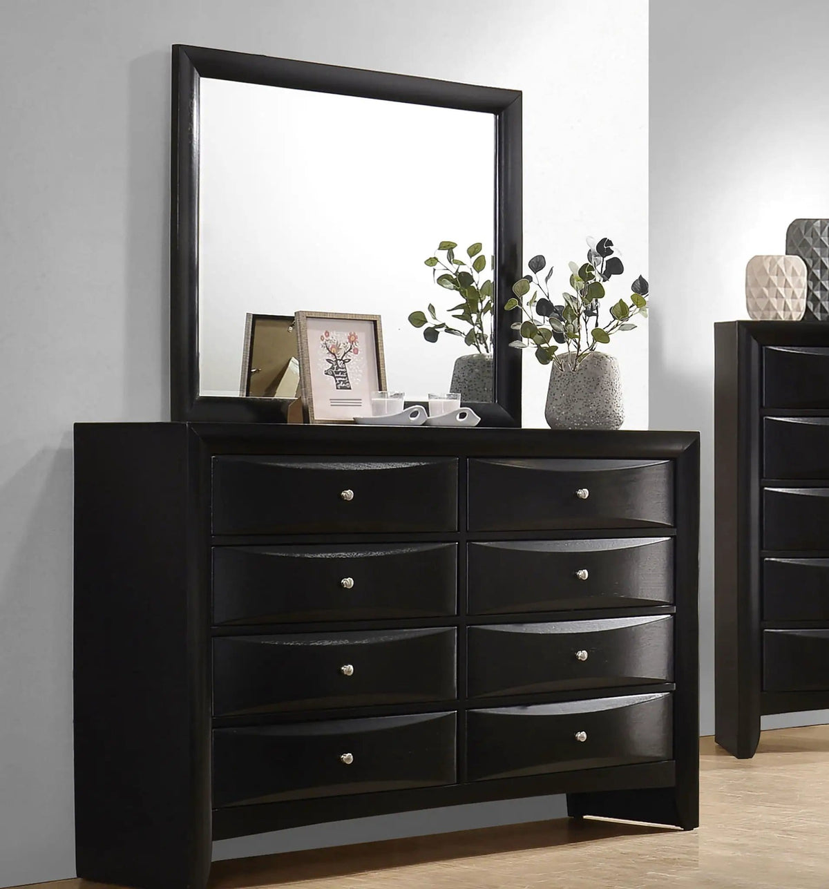 Briana 8-drawer Dresser with Mirror | 58.5 x 16.75 x 75.5 in | Rubberwood & Engineered Wood | Black