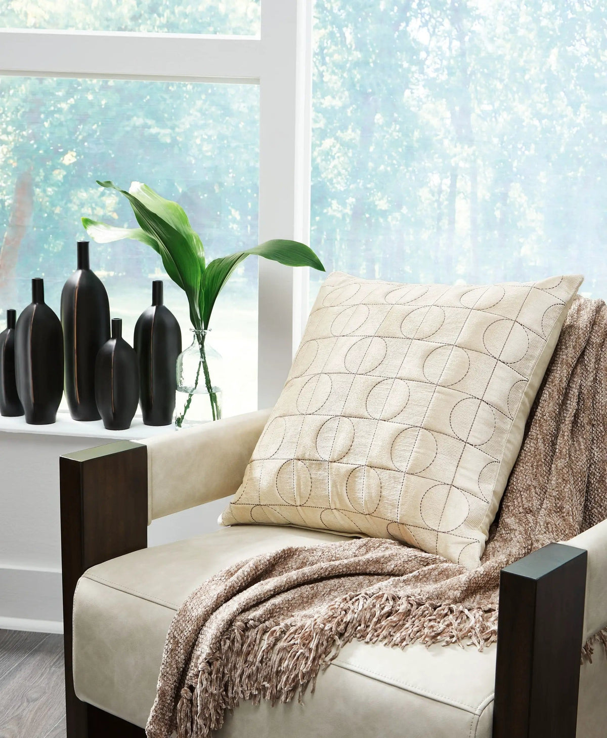 Kydner Pillow | 3 Pieces | Home Furniture | Home