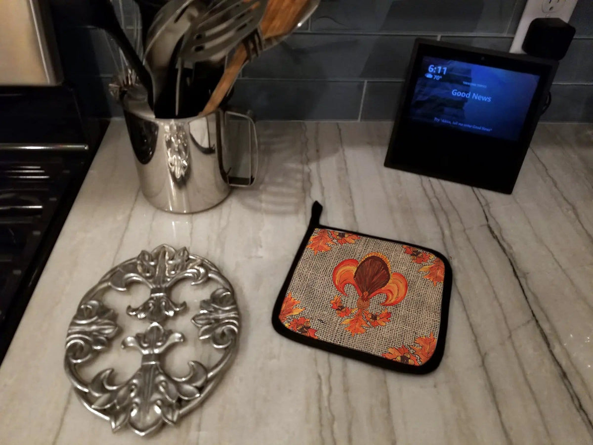 Pot Holder Set of 2 | Heat Resistant Quilted Hot Pads | 7.5 x 7.5 Inch | Thanksgiving Turkey Fleur de lis on Faux Burlap
