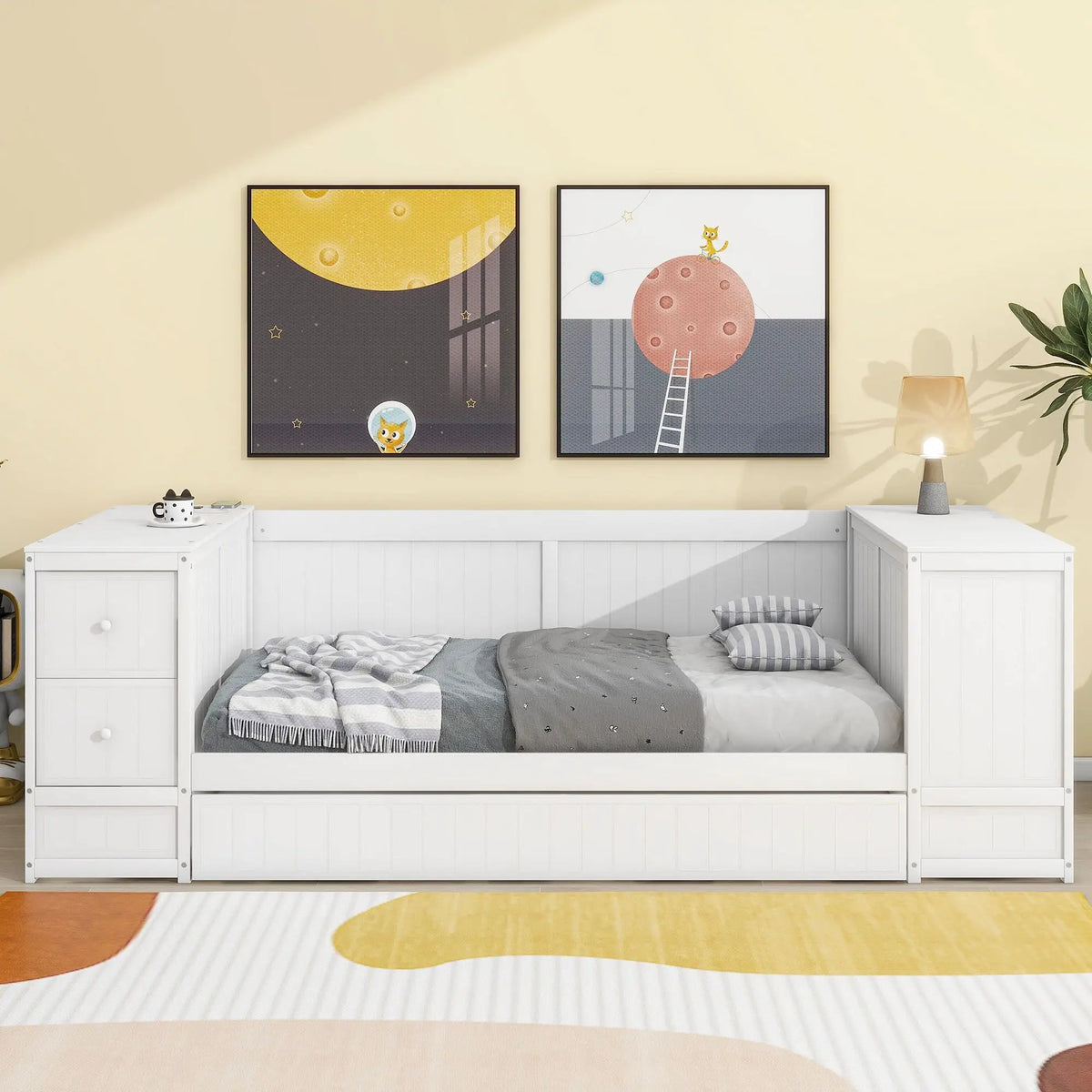 Daybed | Solid Pine Frame | Pull Out Trundle | Integrated Charging