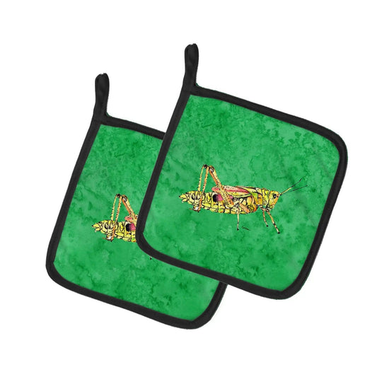 Pot Holder Set of 2 | Heat Resistant Quilted Hot Pads | 7.5 x 7.5 Inch | Grasshopper on Green
