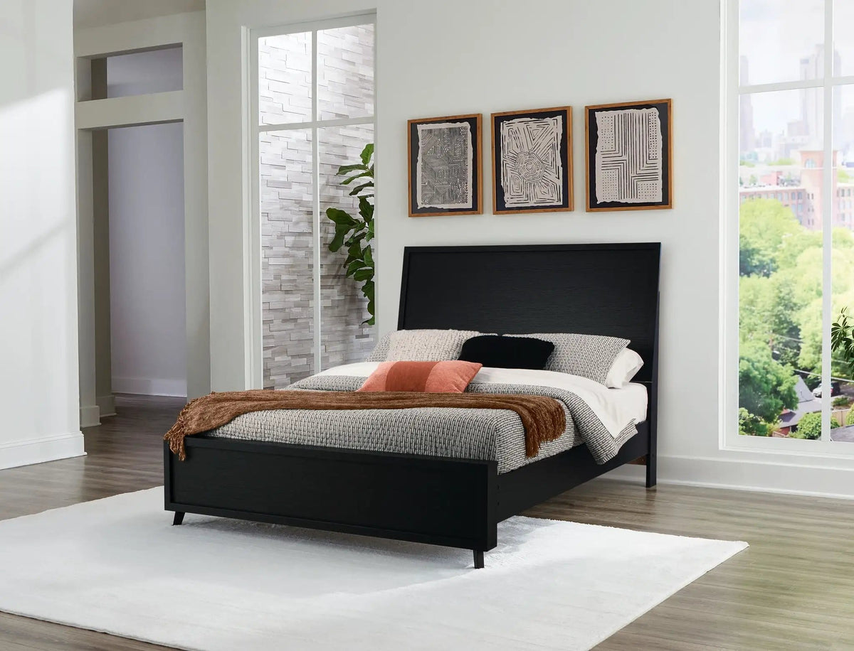 Danziar Panel Bed | 3 Pieces | Wood | Bedroom