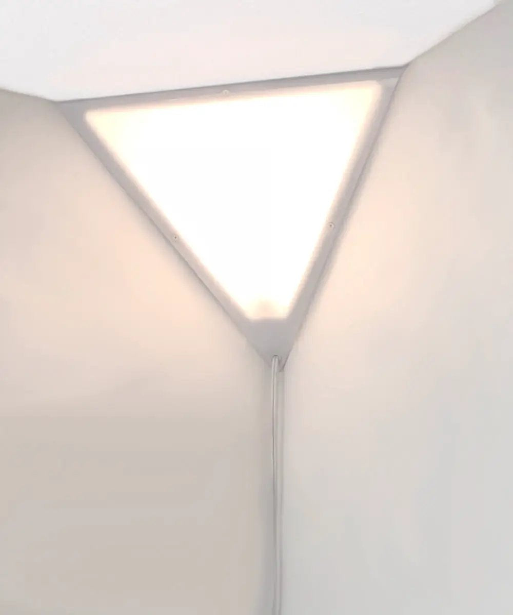 Triangle Corner Light | 16 Inch Wide | 17 Ft Cord | White Shade