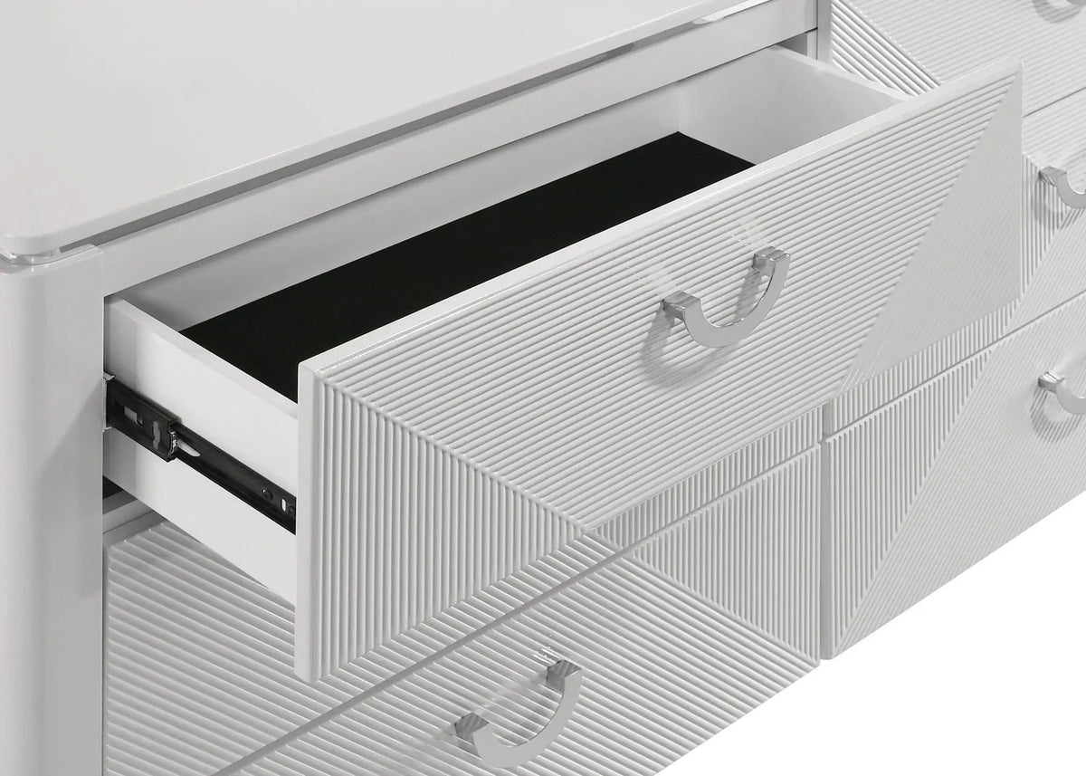 Cassia 6-drawer Dresser Cabinet with Mirror White High Gloss | 63 x 17.75 x 76.5 in | Metal | Bedroom