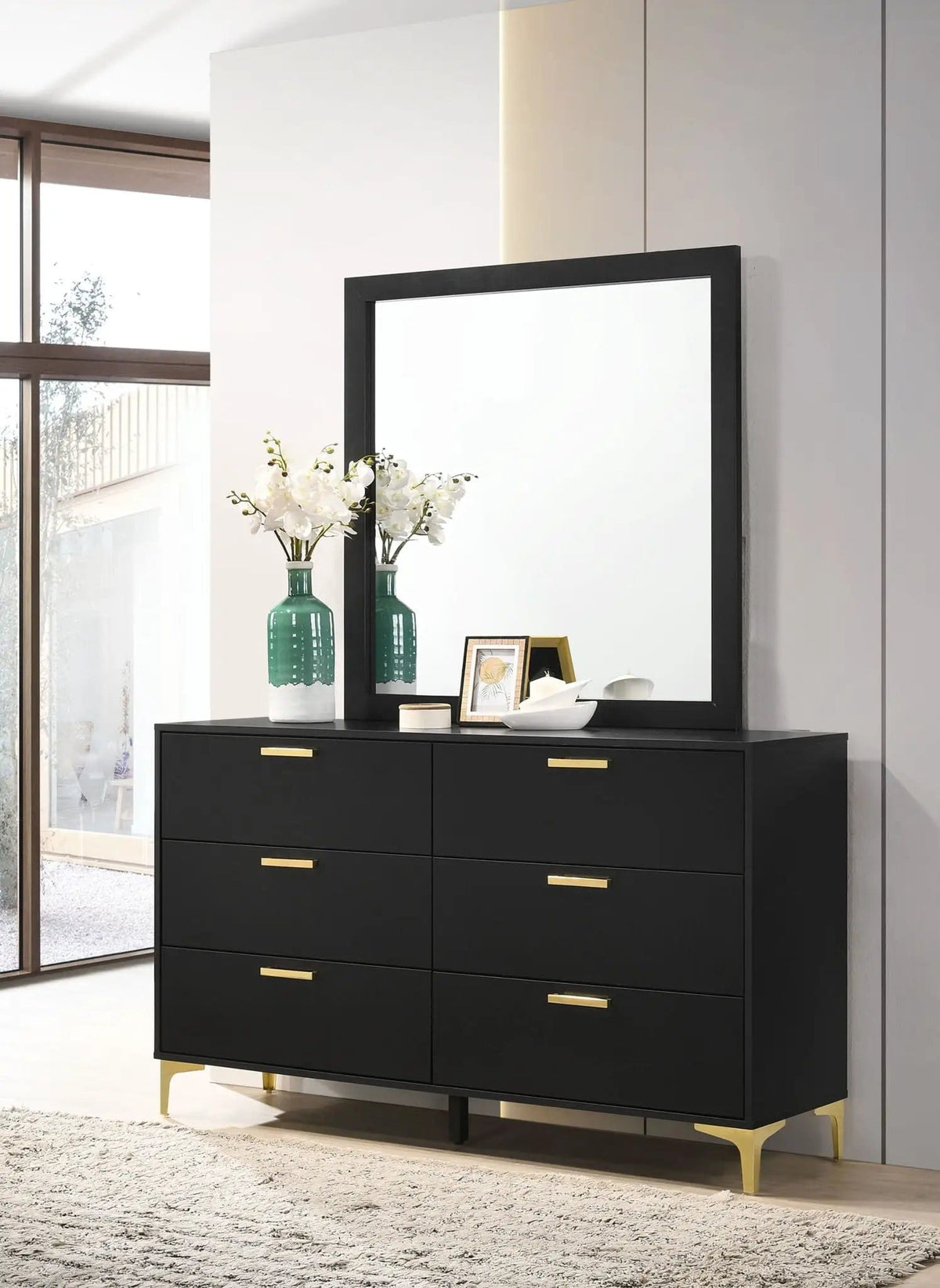 Kendall 6-drawer Dresser with Mirror | 58.5 x 15.75 x 73.75 in | 6-Drawer | Black
