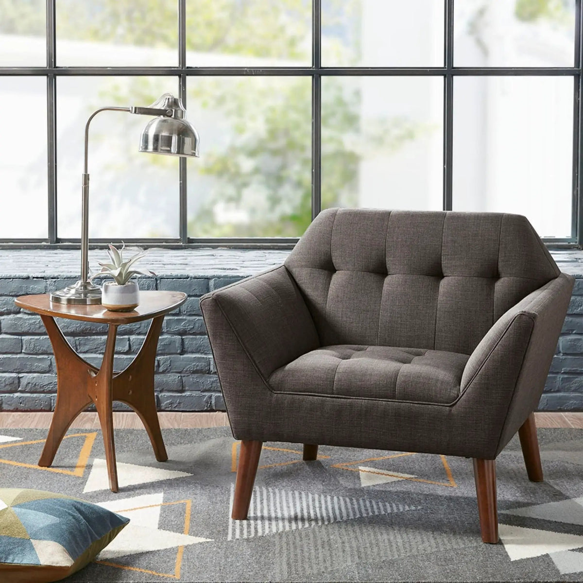 Modern Lounge Chair | Button Tufting | Mid-Century Design | Comfortable Armrests