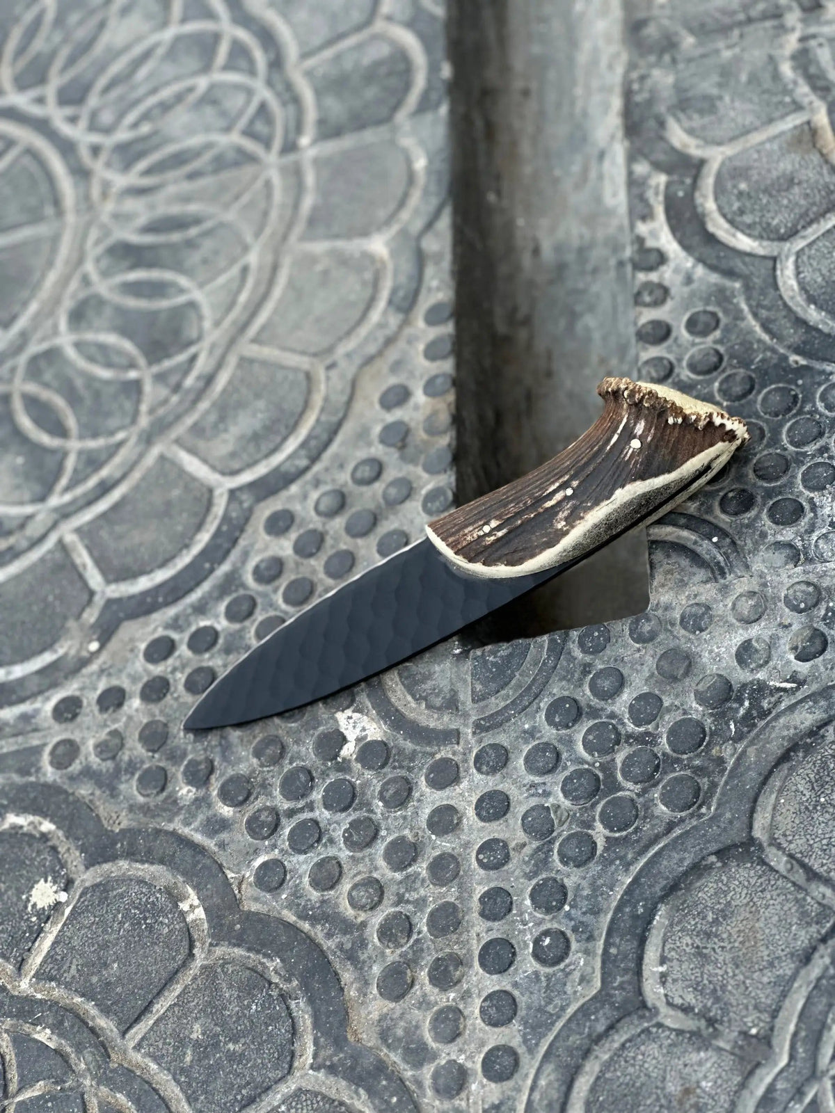 Hand forged steel hunting knife | Steel | Hunting & Survival Knife | Home