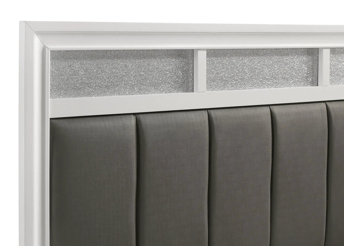 Barzini Wood Queen Panel Bed | 63.5 x 84.75 x 56 in | Wood | White