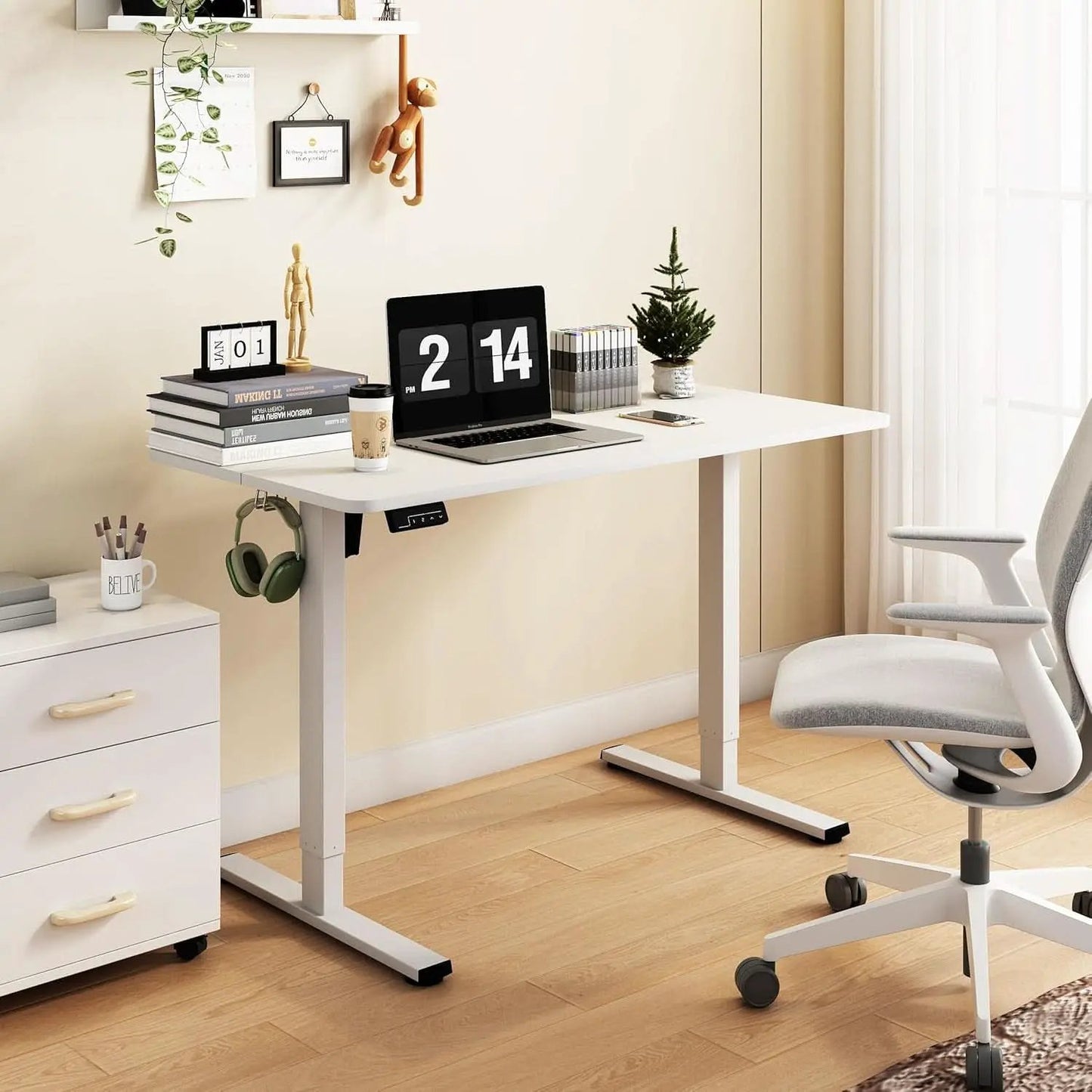 Electric Adjustable Height Standing Desk 40x24 Inches White With Memory Preset from PriceLows™