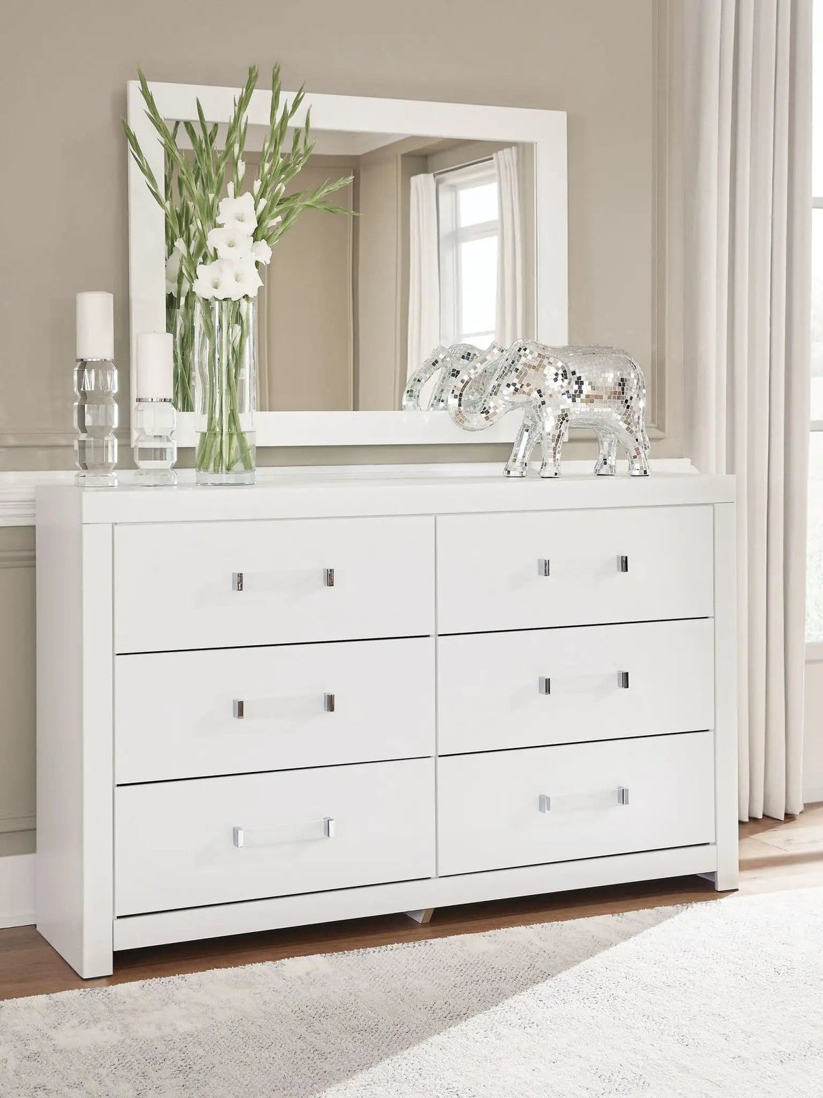 Maeling Six Drawer Dresser | 4 Pieces | Acrylic | Bedroom