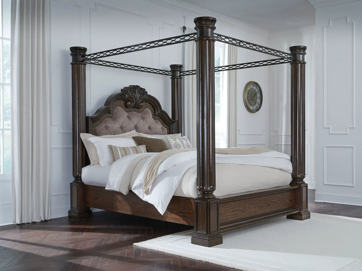 Maylee Canopy Bed | Mansion-Style Posts | Classic Refinement | Traditional Design