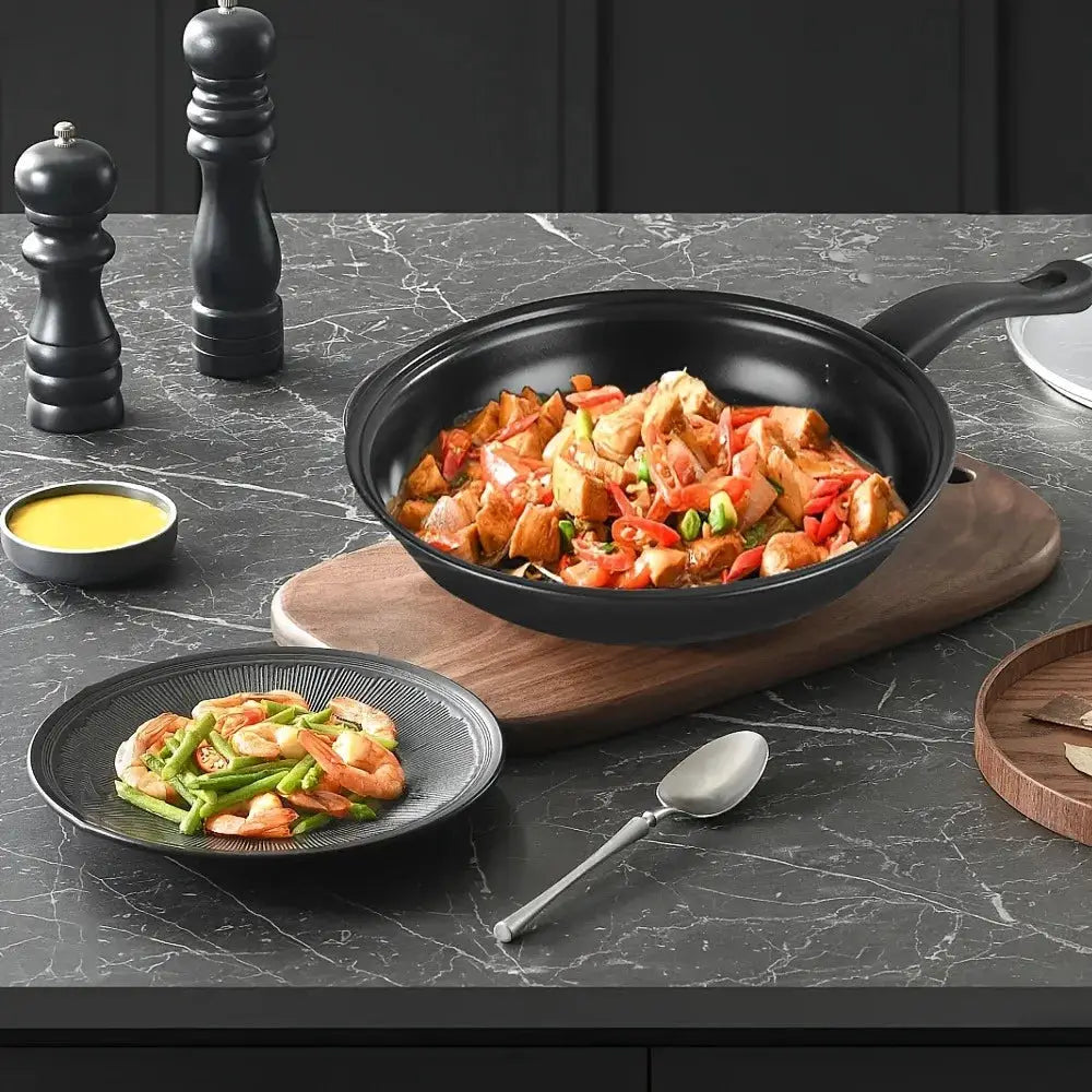 Cast Iron Cookware Set | 13-Piece | 24 cm Diameter | Camping Travel
