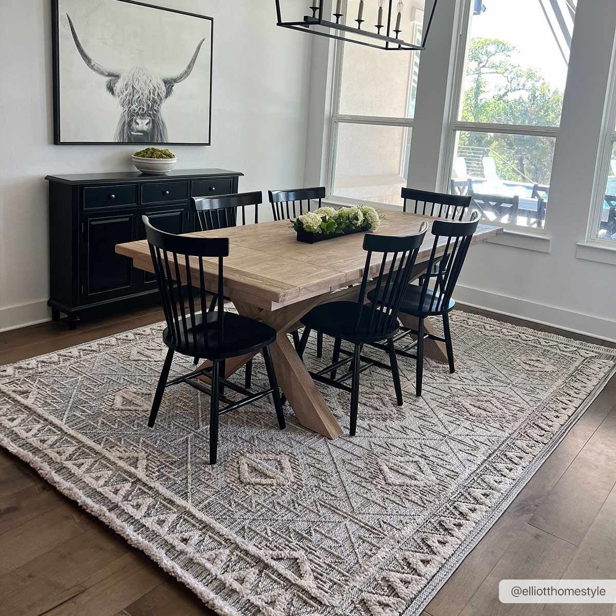 Agoo Area Rug from PriceLows™