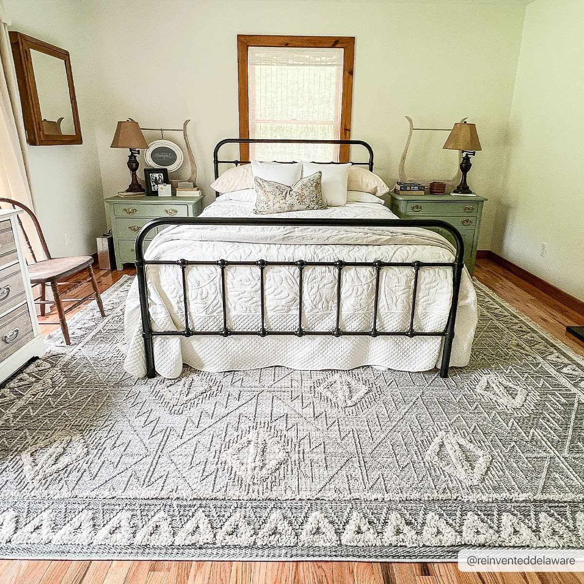 Agoo Area Rug from PriceLows™