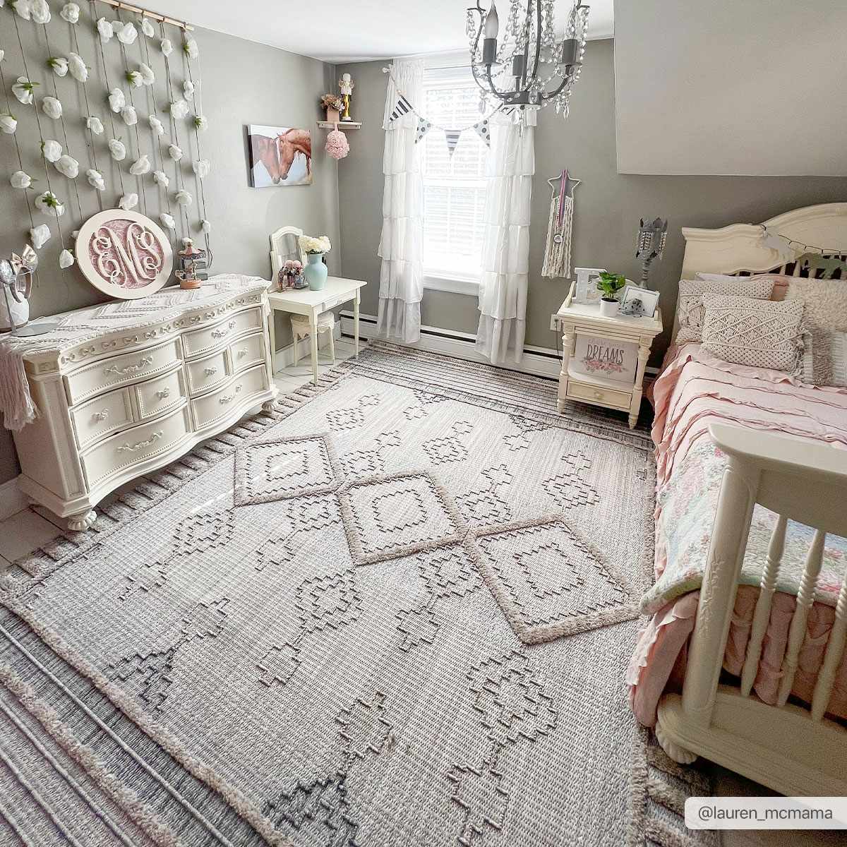 Amaga Area Rug from PriceLows™