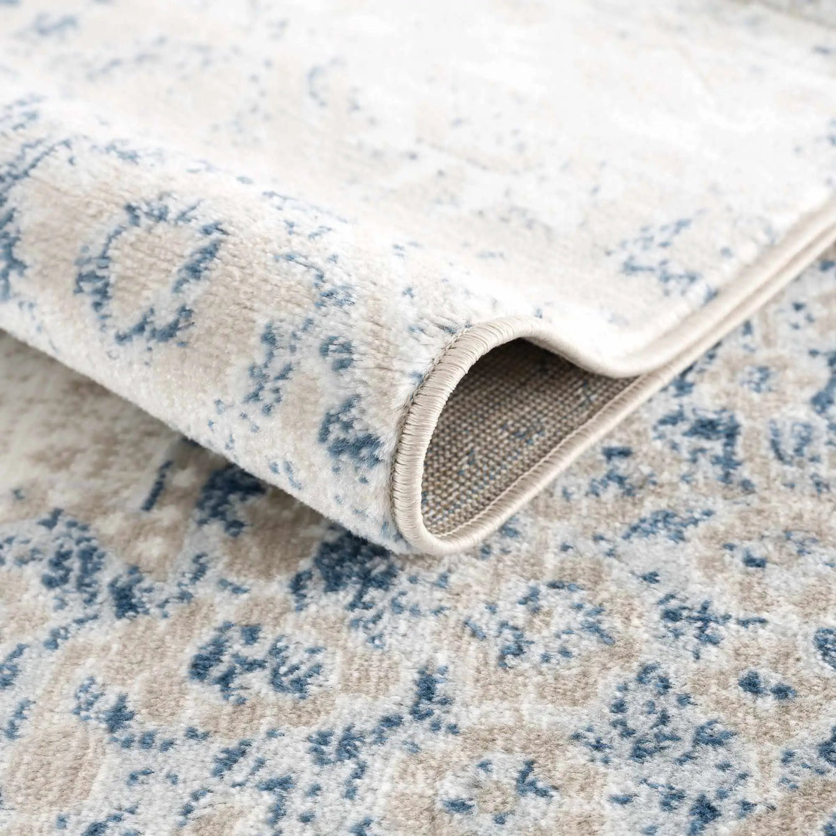 Amir Area Rug from PriceLows™