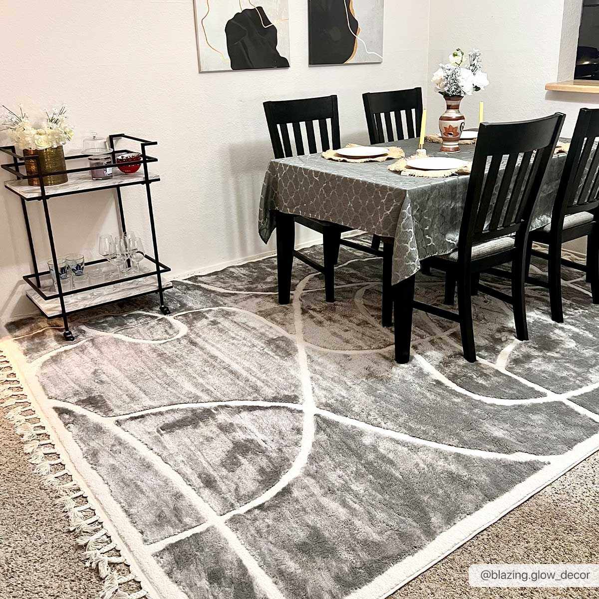 Azana Gray Area Rug from PriceLows™