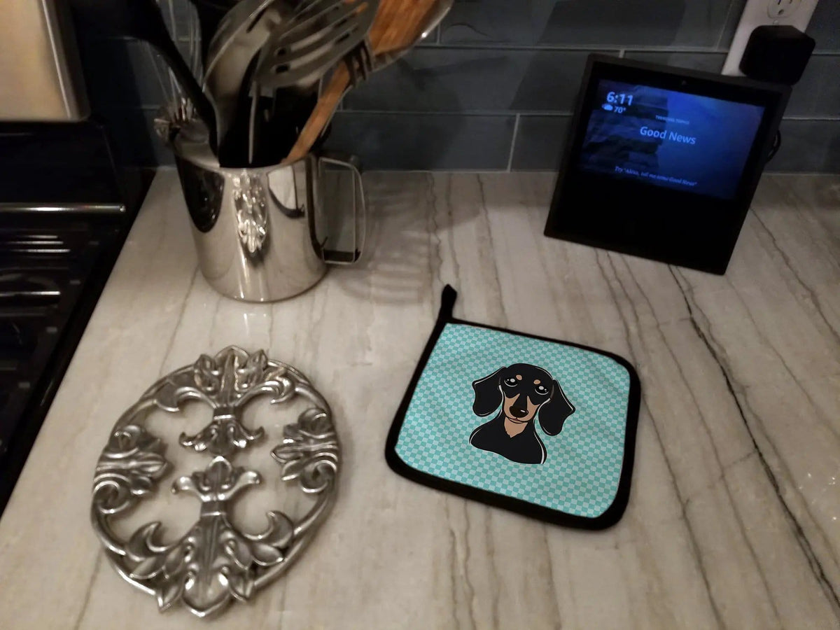 Pot Holder Set of 2 | Heat Resistant Quilted Hot Pads | 7.5 x 7.5 Inch | Checkerboard Blue Smooth Black and Tan Dachshund