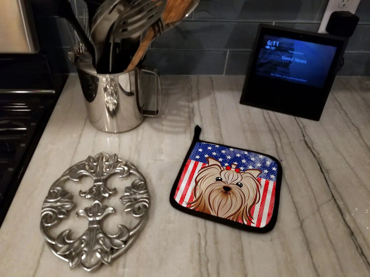 Pot Holder Set of 2 | Heat Resistant Quilted Hot Pads | 7.5 x 7.5 Inch | American Flag and Yorkie Yorkishire Terrier