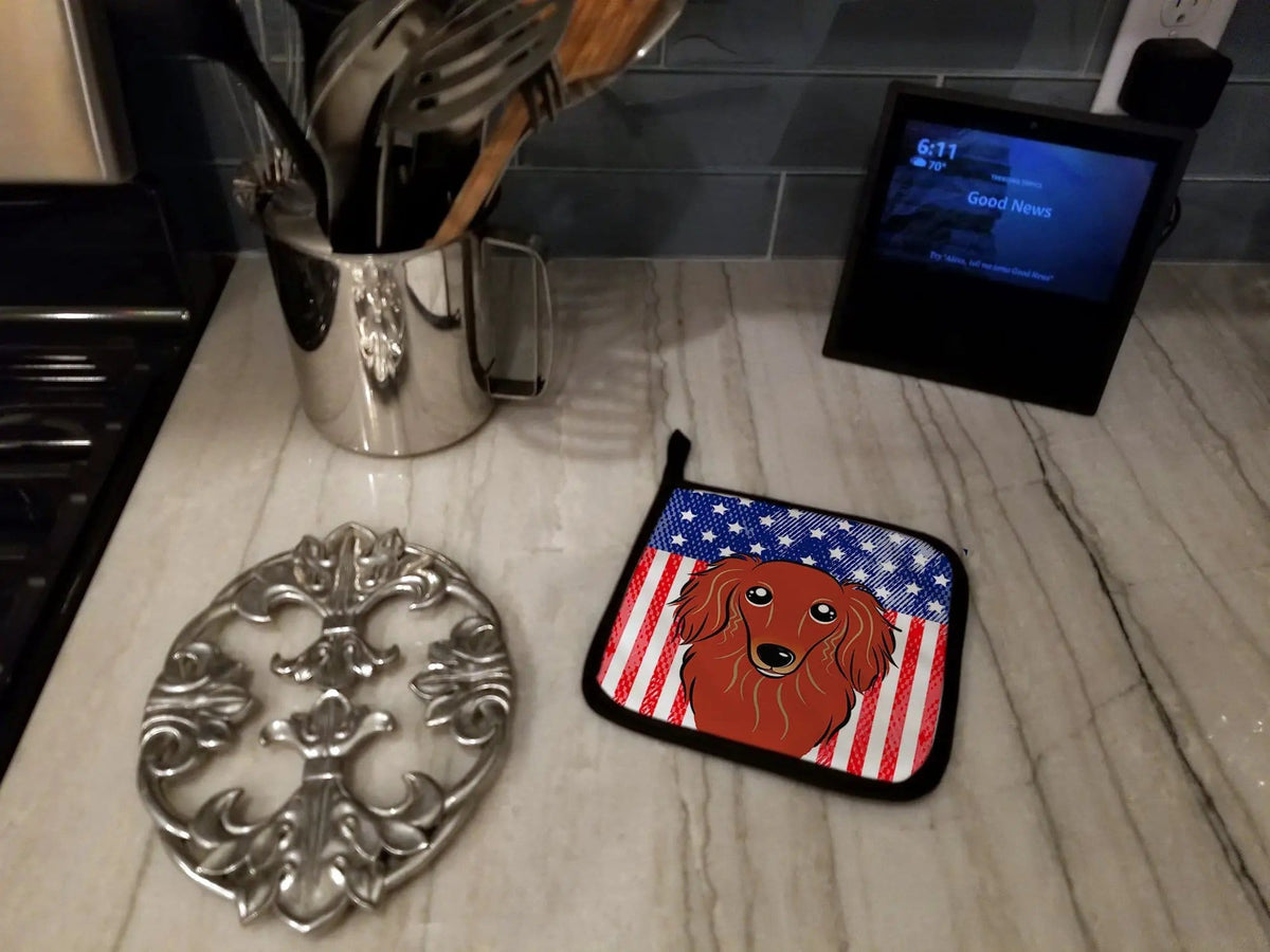 Pot Holder Set of 2 | Heat Resistant Quilted Hot Pads | 7.5 x 7.5 Inch | American Flag and Longhair Red Dachshund