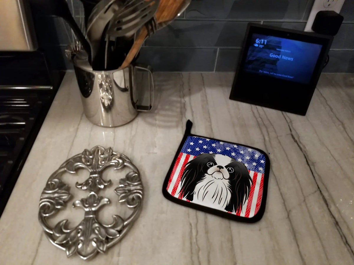 Pot Holder Set of 2 | Heat Resistant Quilted Hot Pads | 7.5 x 7.5 Inch | American Flag and Japanese Chin